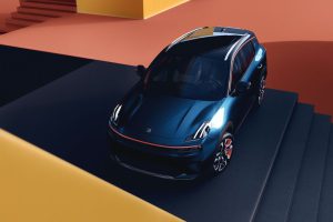 Kích thước Lynk & Co 01