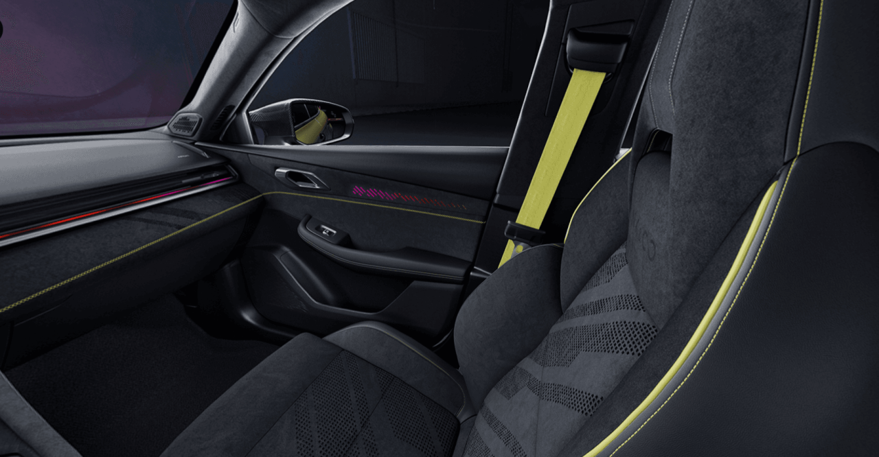 Aimbient lynk&co 03+