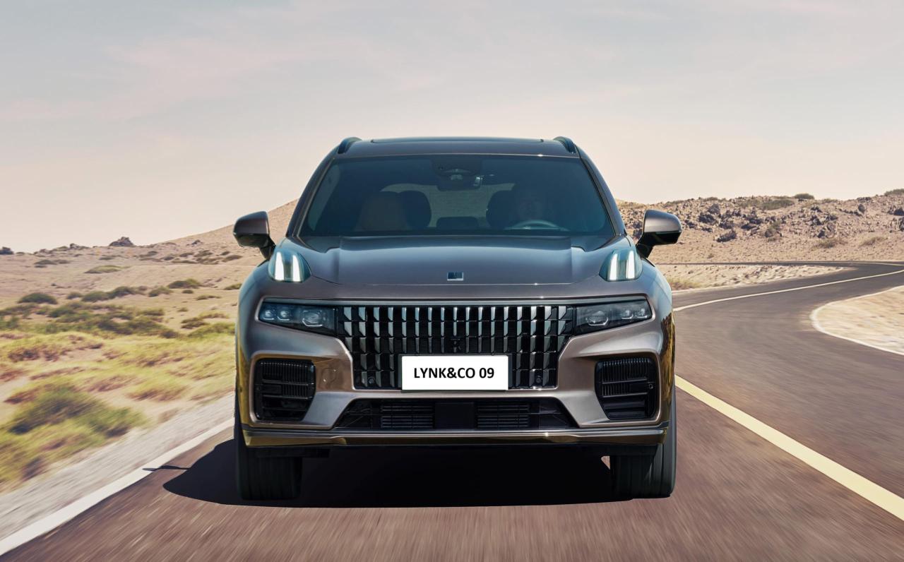 đầu xe Lynk &co 09