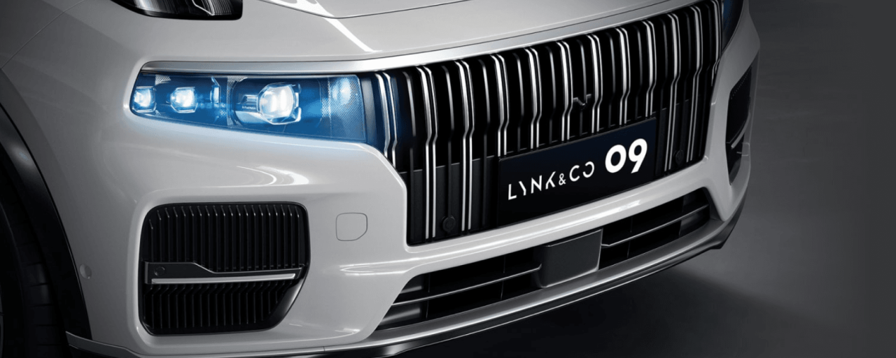 đèn xe lynk & co 09